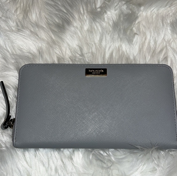 kate spade Handbags - Kate Spade Newbury Lane Saffiano Leather wallet